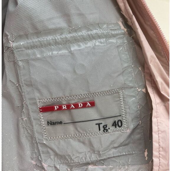 Authentic Prada pink nylon full zipper light jacket. Classic collar trim, Small. - Picture 9 of 11